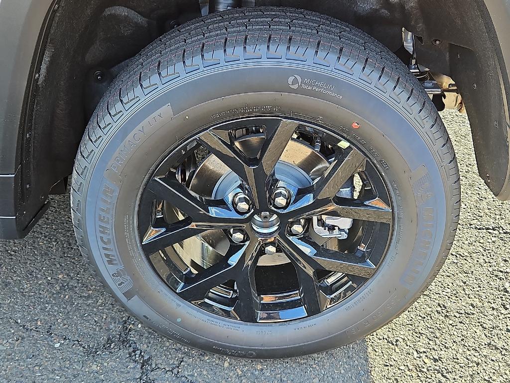 new 2025 Jeep Grand Cherokee car, priced at $42,791