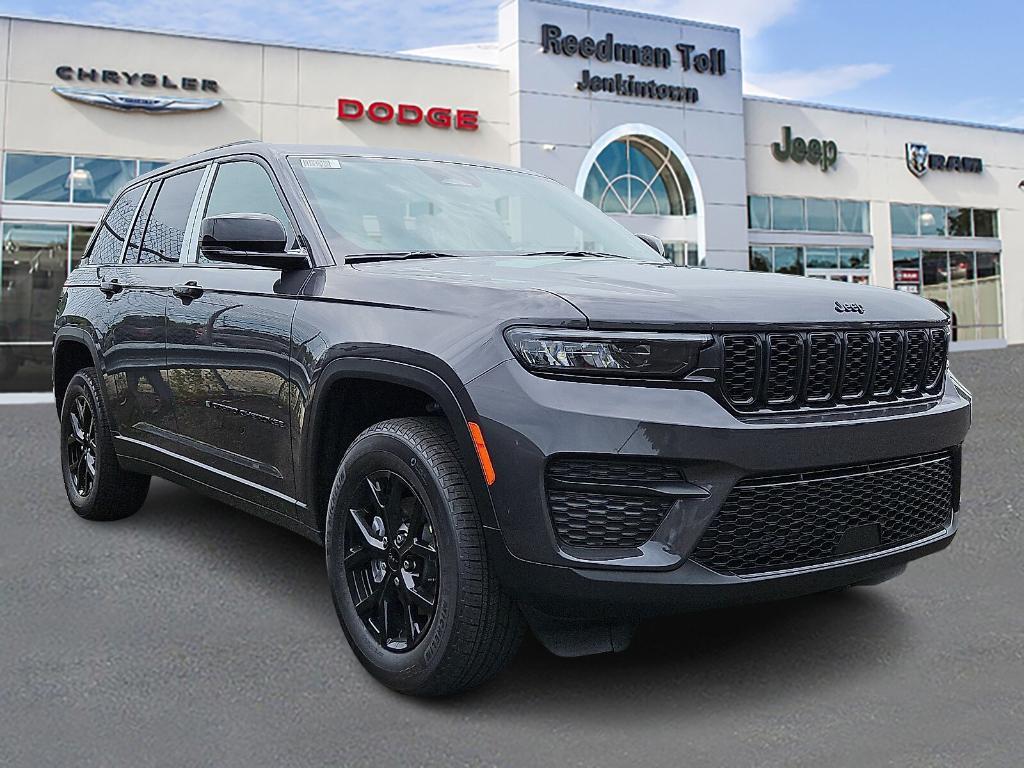 new 2025 Jeep Grand Cherokee car, priced at $43,536