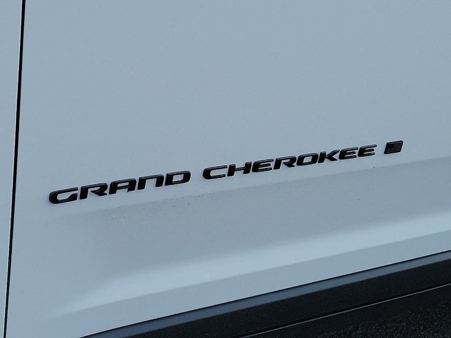 new 2024 Jeep Grand Cherokee L car, priced at $46,967