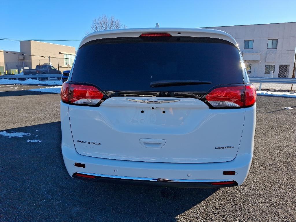 used 2020 Chrysler Pacifica car, priced at $19,788