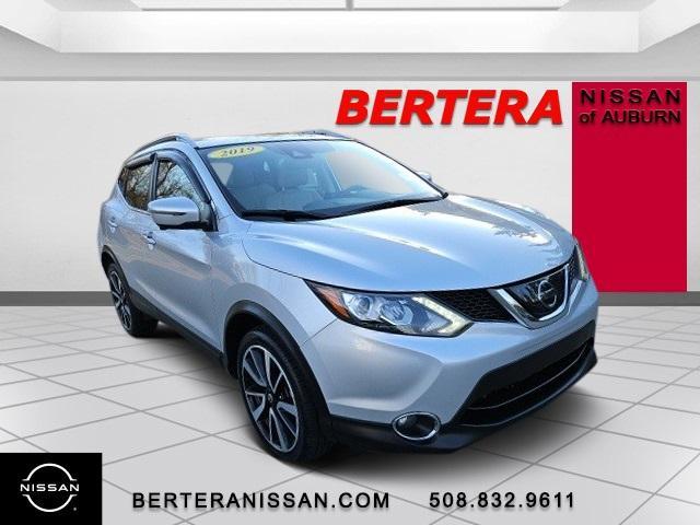 used 2019 Nissan Rogue Sport car, priced at $19,995