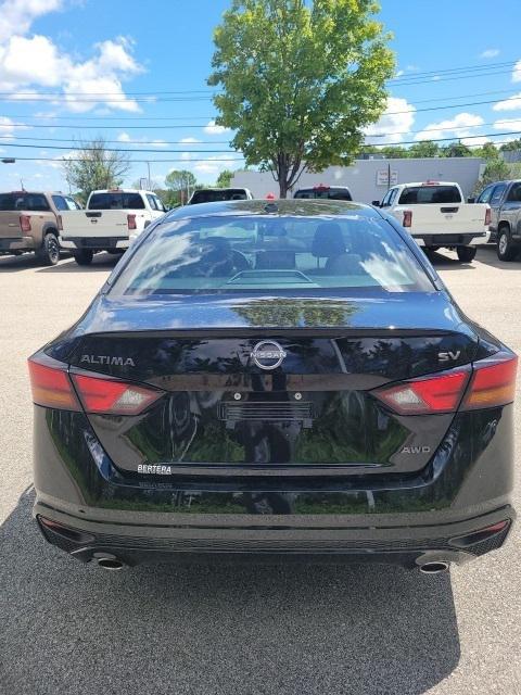 new 2024 Nissan Altima car, priced at $30,658