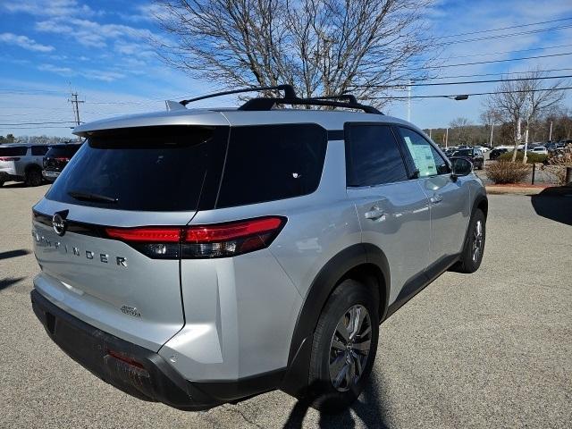 new 2025 Nissan Pathfinder car, priced at $41,292