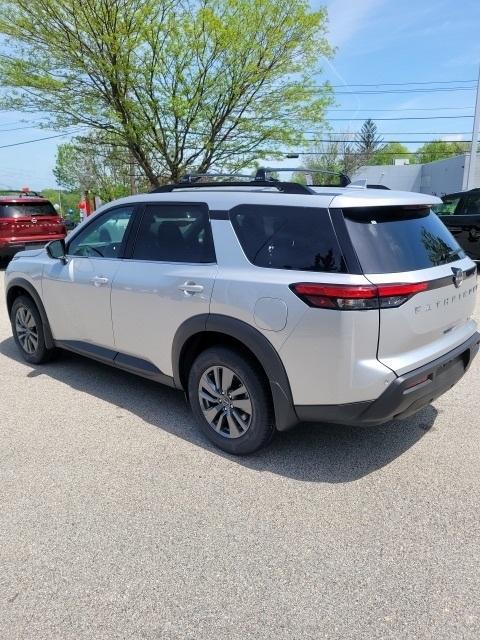 new 2024 Nissan Pathfinder car, priced at $43,140