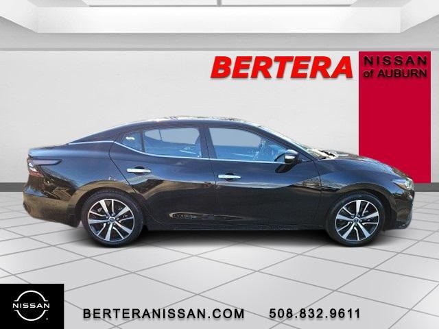 used 2023 Nissan Maxima car, priced at $25,995