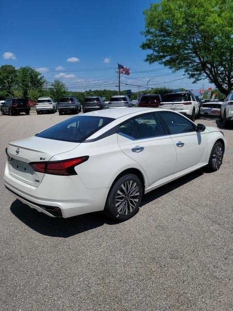 new 2024 Nissan Altima car, priced at $30,595