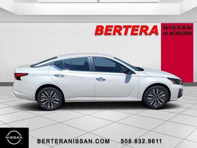 new 2024 Nissan Altima car, priced at $30,595