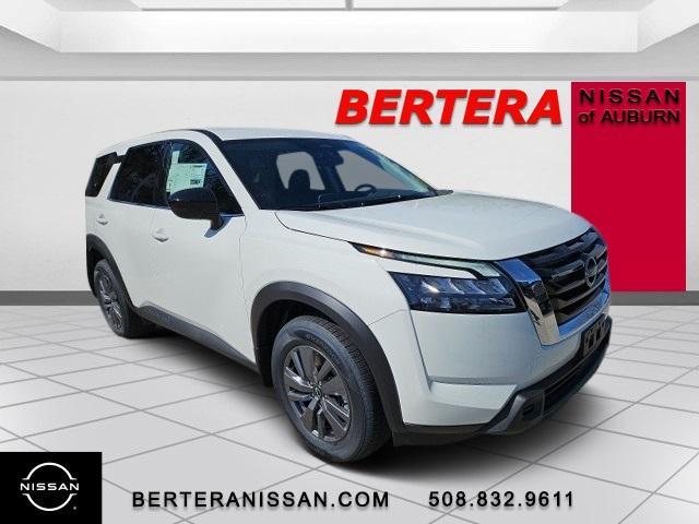 new 2025 Nissan Pathfinder car, priced at $38,262