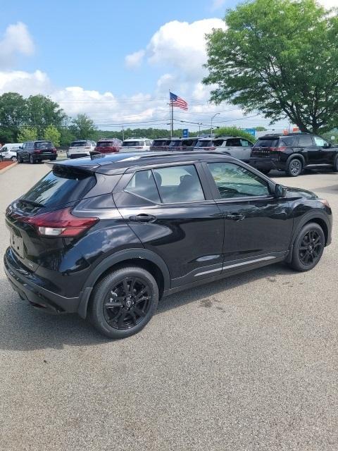 new 2024 Nissan Kicks car, priced at $26,040