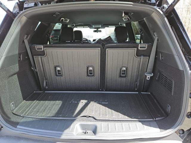 new 2025 Nissan Pathfinder car, priced at $43,863