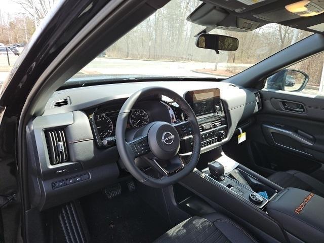 new 2025 Nissan Pathfinder car, priced at $43,863