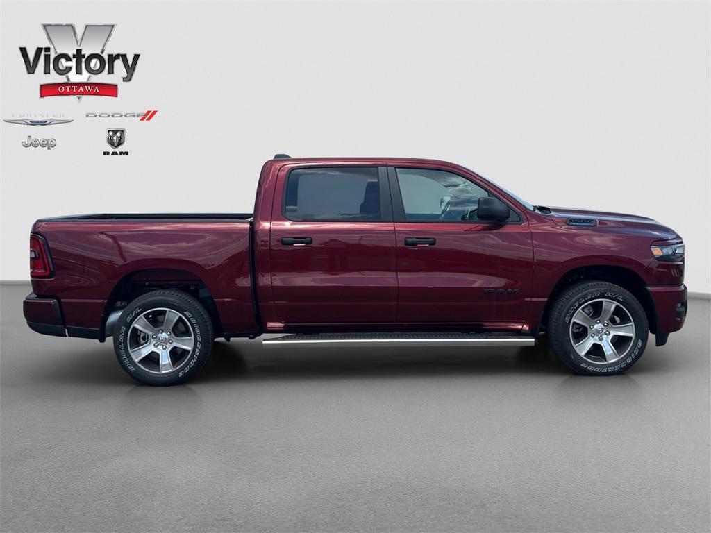 new 2025 Ram 1500 car, priced at $40,624