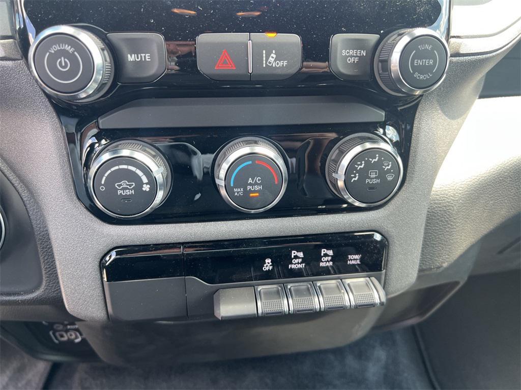 new 2025 Ram 1500 car, priced at $40,624