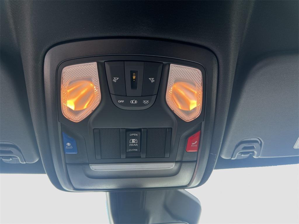 new 2025 Ram 1500 car, priced at $40,624