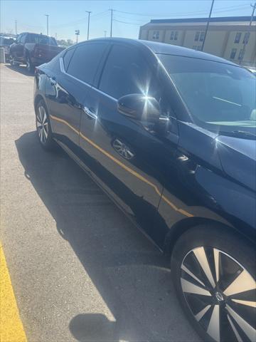 used 2019 Nissan Altima car, priced at $13,000