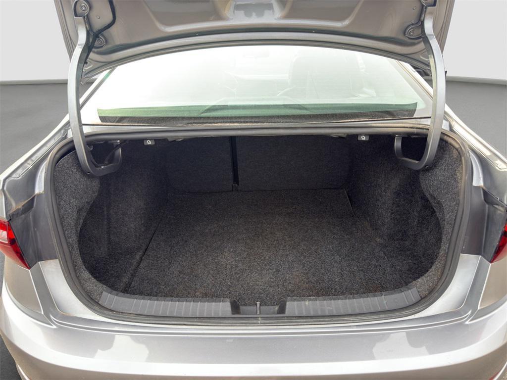 used 2021 Volkswagen Jetta car, priced at $15,898