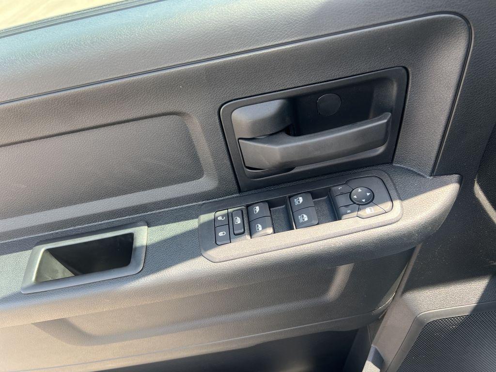 new 2025 Ram 2500 car, priced at $60,786