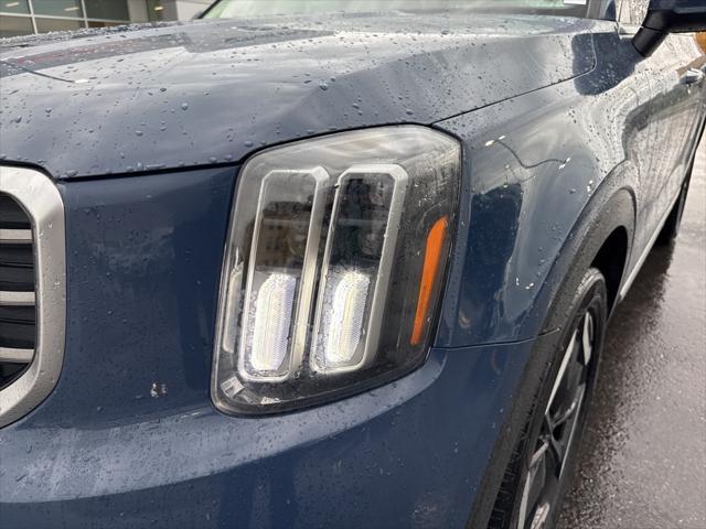 used 2023 Kia Telluride car