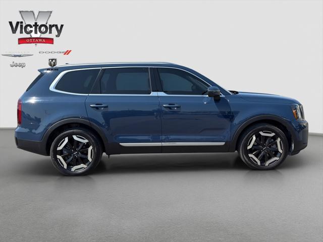 used 2023 Kia Telluride car, priced at $29,995
