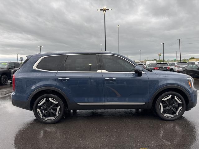 used 2023 Kia Telluride car