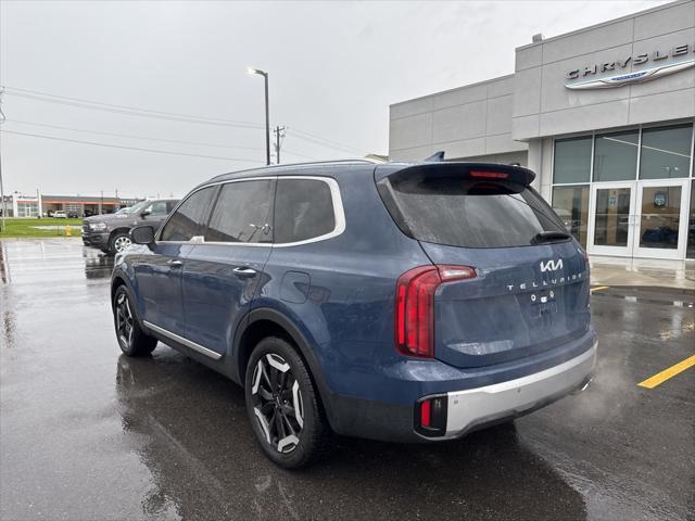 used 2023 Kia Telluride car
