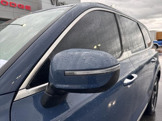 used 2023 Kia Telluride car