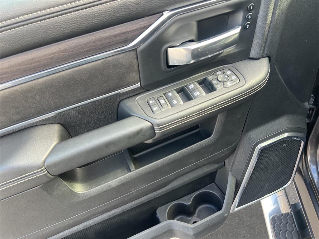 new 2025 Ram 2500 car, priced at $79,988