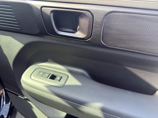 used 2024 Hyundai Santa Fe car, priced at $38,500