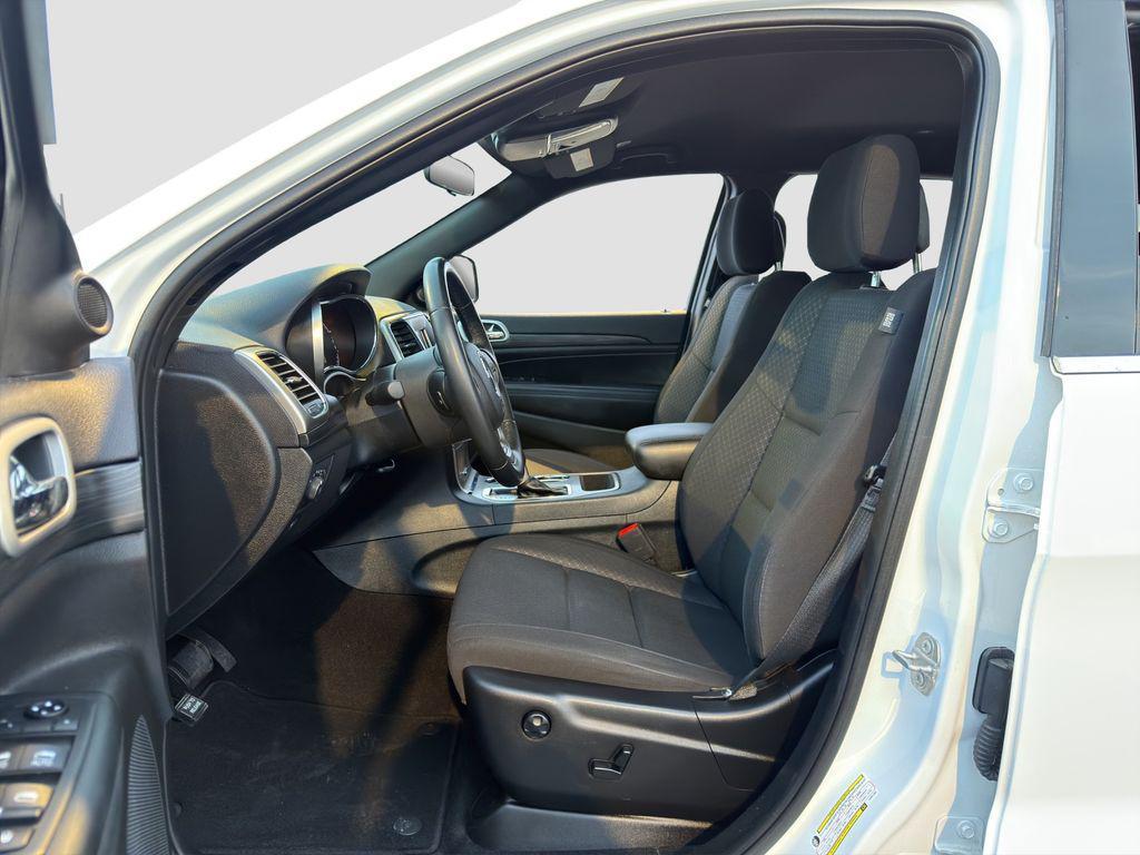 used 2020 Jeep Grand Cherokee car, priced at $19,395