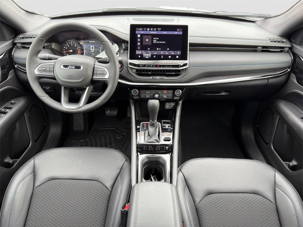 new 2026 Jeep Compass car, priced at $32,330