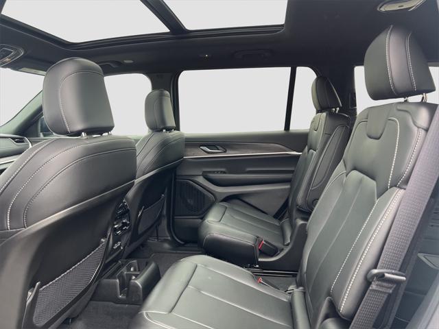 new 2025 Jeep Grand Cherokee L car, priced at $46,633