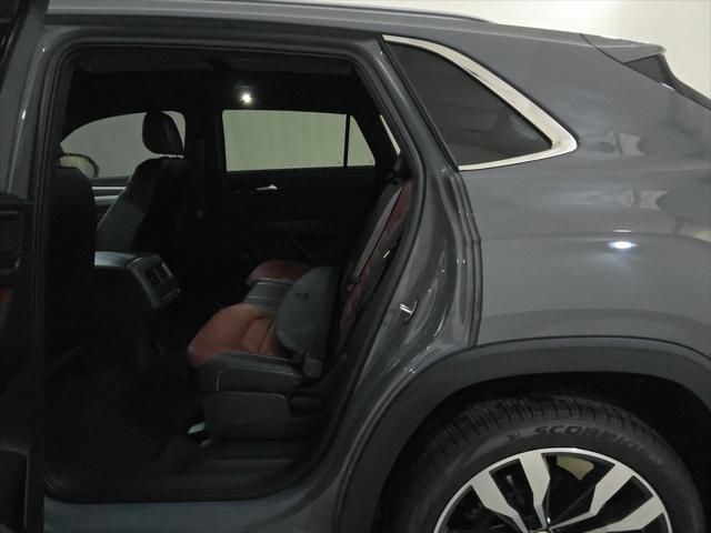 used 2021 Volkswagen Atlas Cross Sport car, priced at $29,995