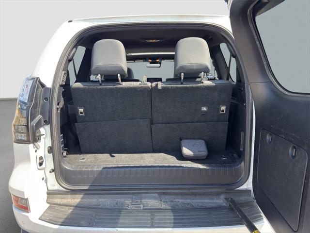 used 2023 Lexus GX 460 car, priced at $55,305