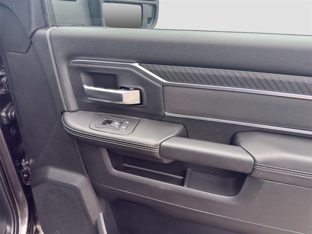 new 2025 Ram 2500 car, priced at $59,988