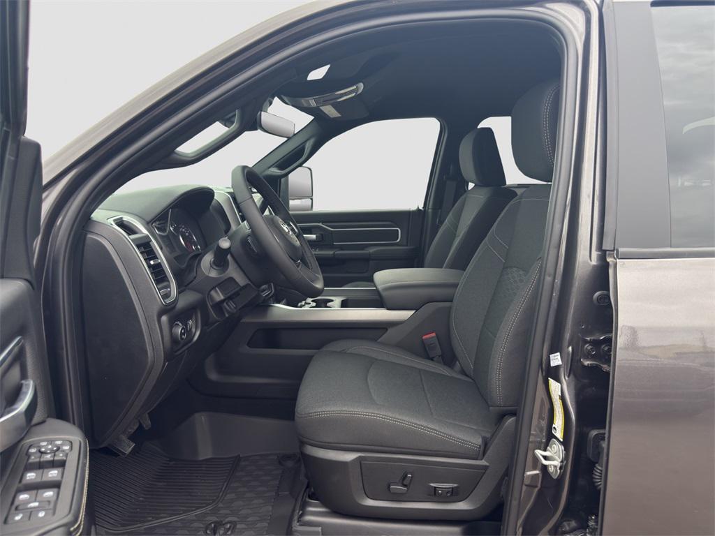 new 2025 Ram 2500 car, priced at $59,988