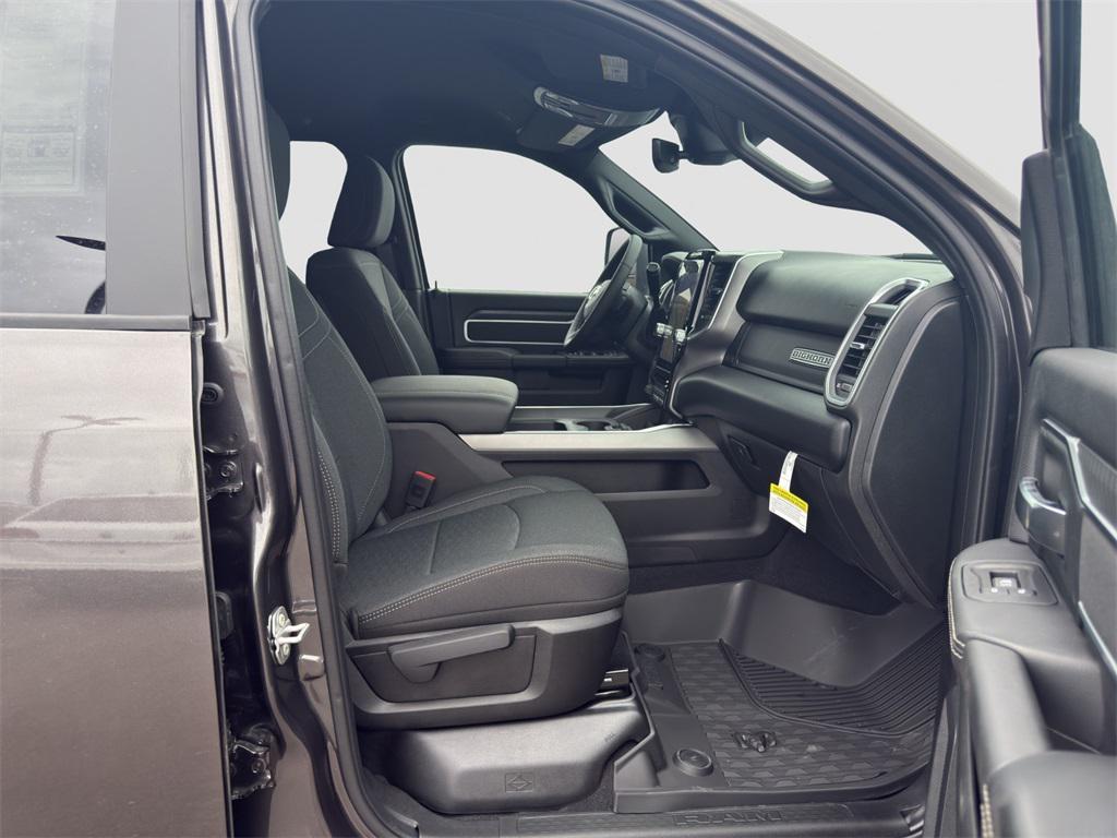 new 2025 Ram 2500 car, priced at $59,988