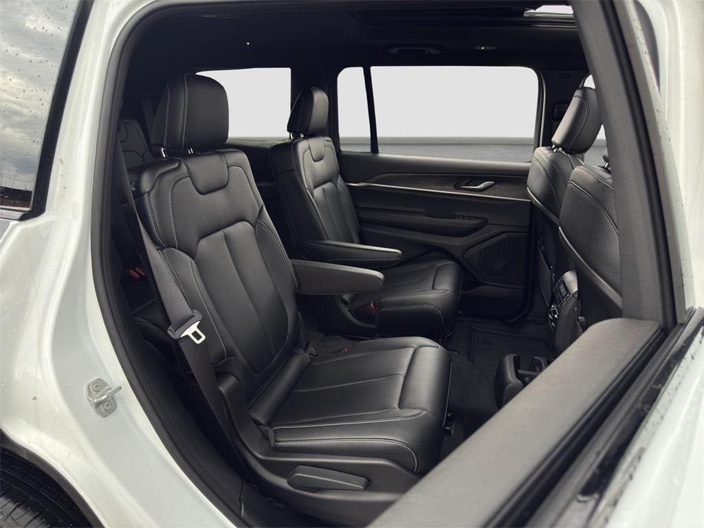 new 2025 Jeep Grand Cherokee L car, priced at $44,488