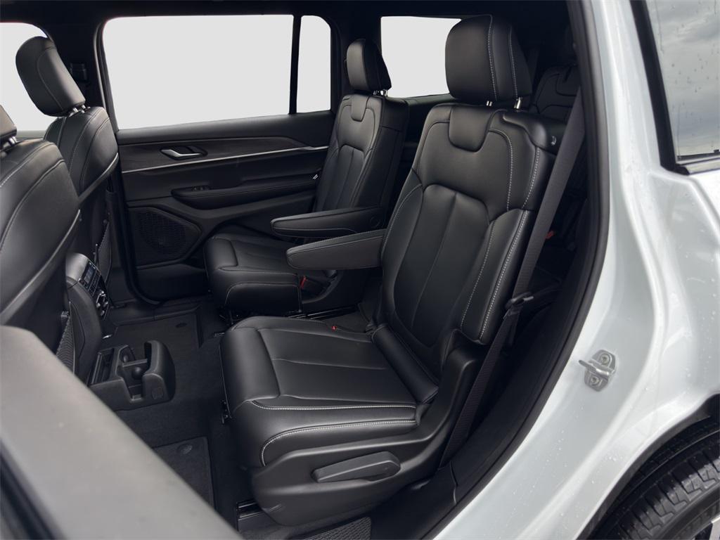 new 2025 Jeep Grand Cherokee L car, priced at $44,488