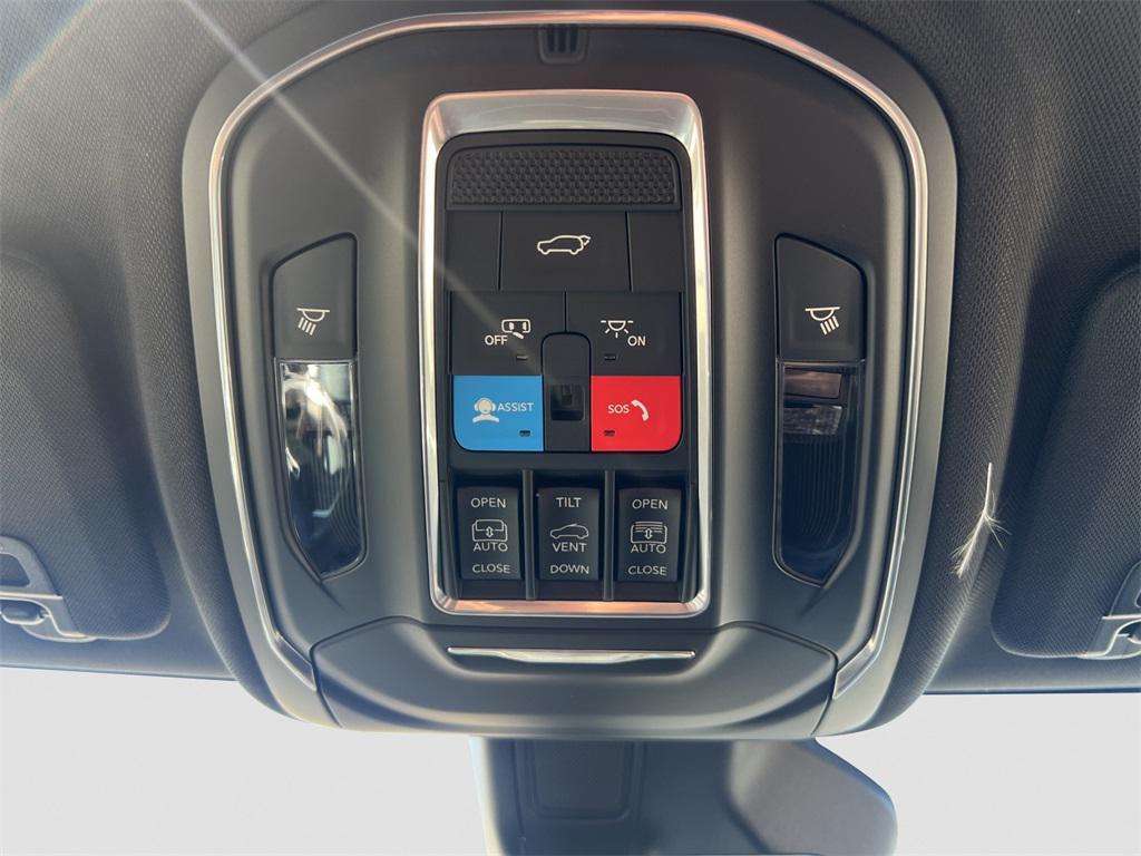 new 2025 Jeep Grand Cherokee L car, priced at $53,495