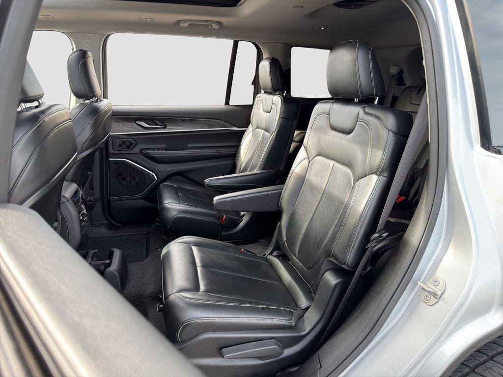 used 2021 Jeep Grand Cherokee L car, priced at $25,999