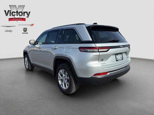 used 2023 Jeep Grand Cherokee car, priced at $29,500