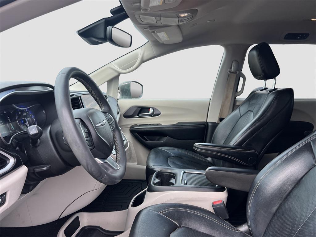 used 2022 Chrysler Pacifica car, priced at $21,888