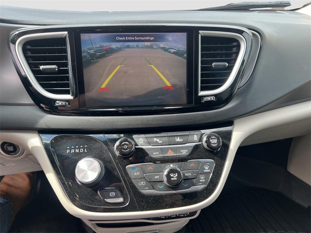 used 2022 Chrysler Pacifica car, priced at $21,888
