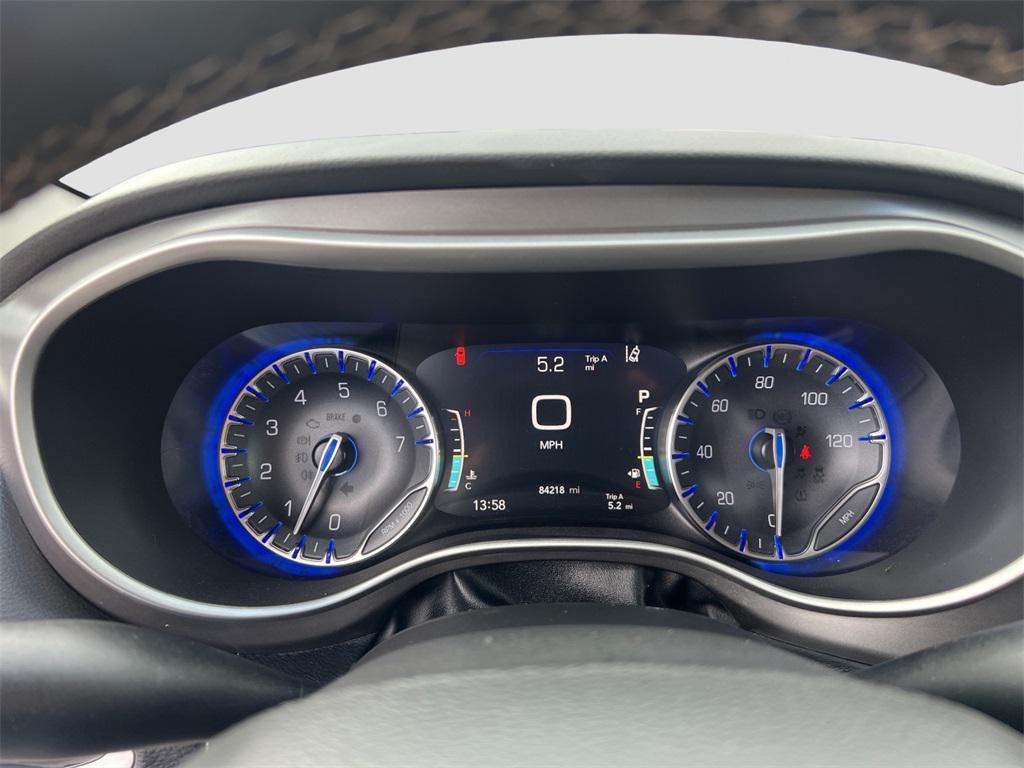 used 2022 Chrysler Pacifica car, priced at $21,888