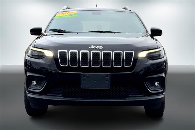 used 2019 Jeep Cherokee car, priced at $14,777