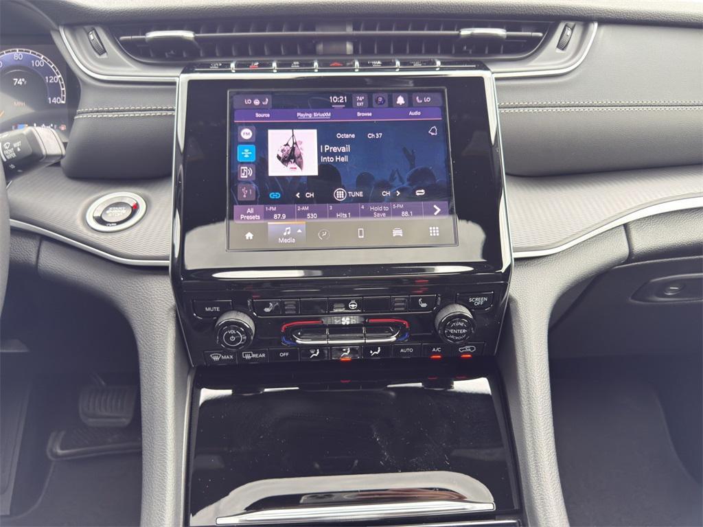 new 2025 Jeep Grand Cherokee L car, priced at $44,441