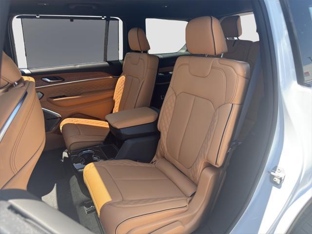 new 2025 Jeep Grand Cherokee L car, priced at $64,653