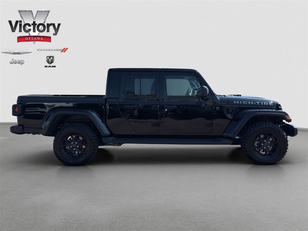 new 2025 Jeep Gladiator car, priced at $45,738