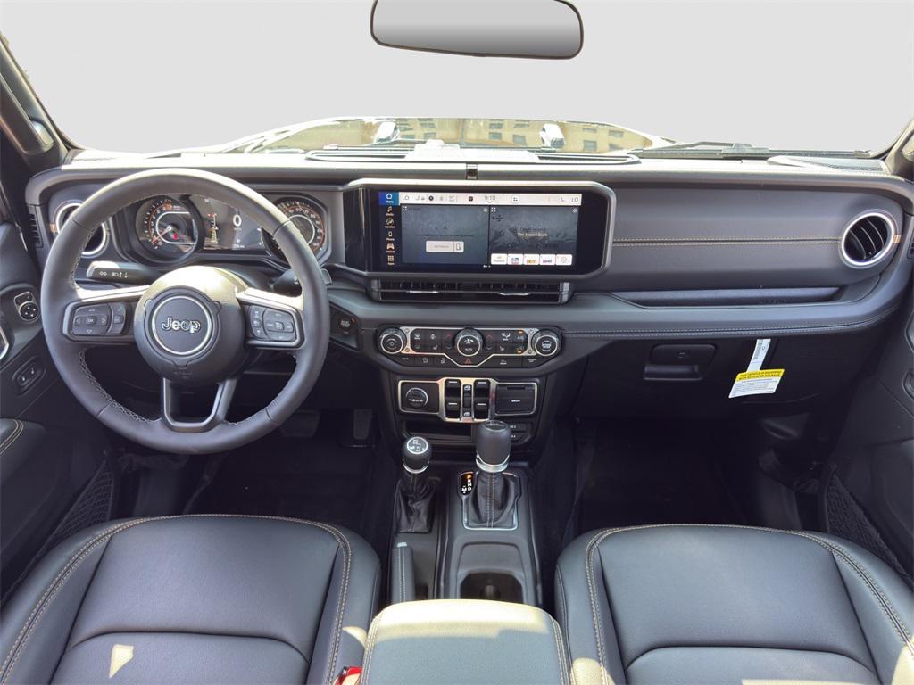 new 2025 Jeep Gladiator car, priced at $45,738