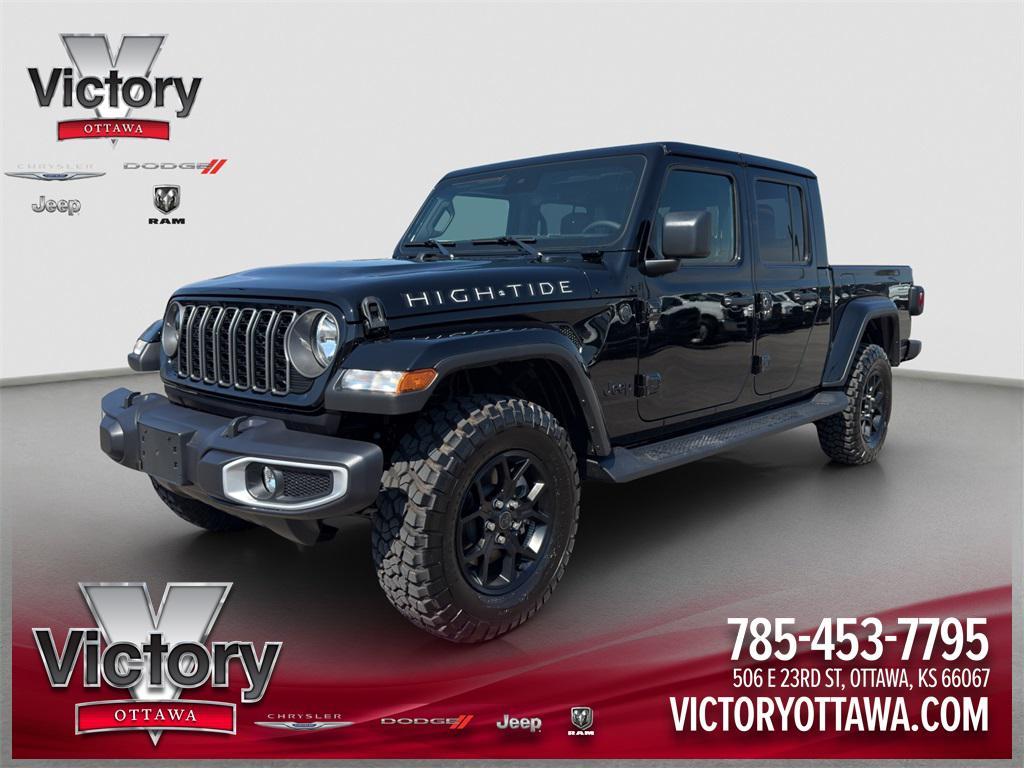 new 2025 Jeep Gladiator car, priced at $45,738
